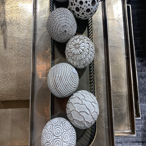 Set de 6 Bolas Decorativas de Resina para Centro de Mesa