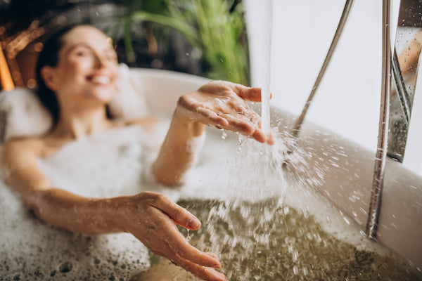 Cómo decorar un baño: Guía con 25 consejos esenciales | Goyart