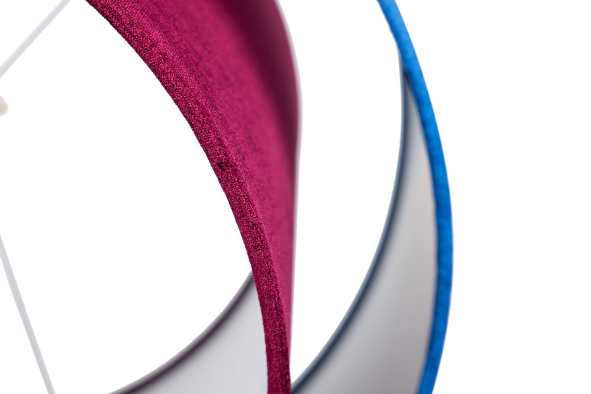 LAMPARA DE TECHO METAL-POLIESTER 45x45x149 CM