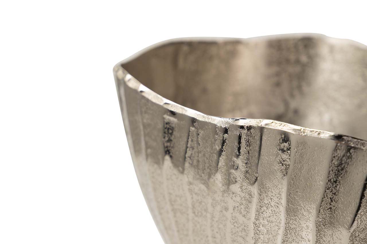 SILVER ALUMINUM VASE 31x23x38 CM