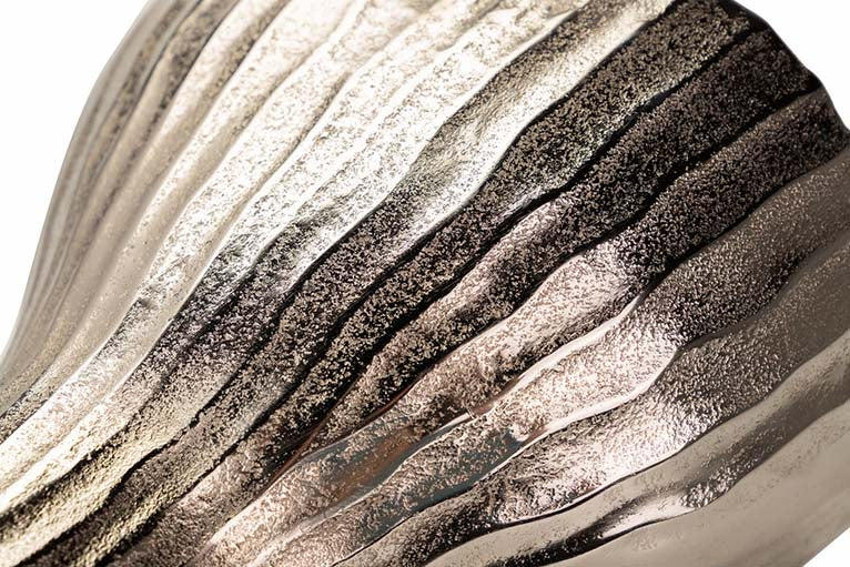 SILVER ALUMINUM VASE 31x23x38 CM