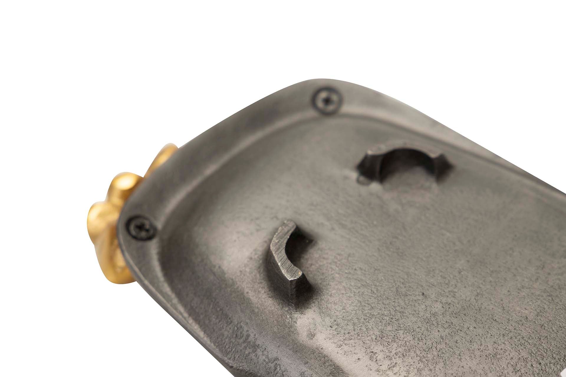 BANDEJA DE ALUMÍNIO PRETO DOURADO 40x13x4 CM