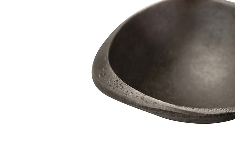 CENTRO DE MESA ALUMINIO NEGRO DORADO 28x22x18 CM