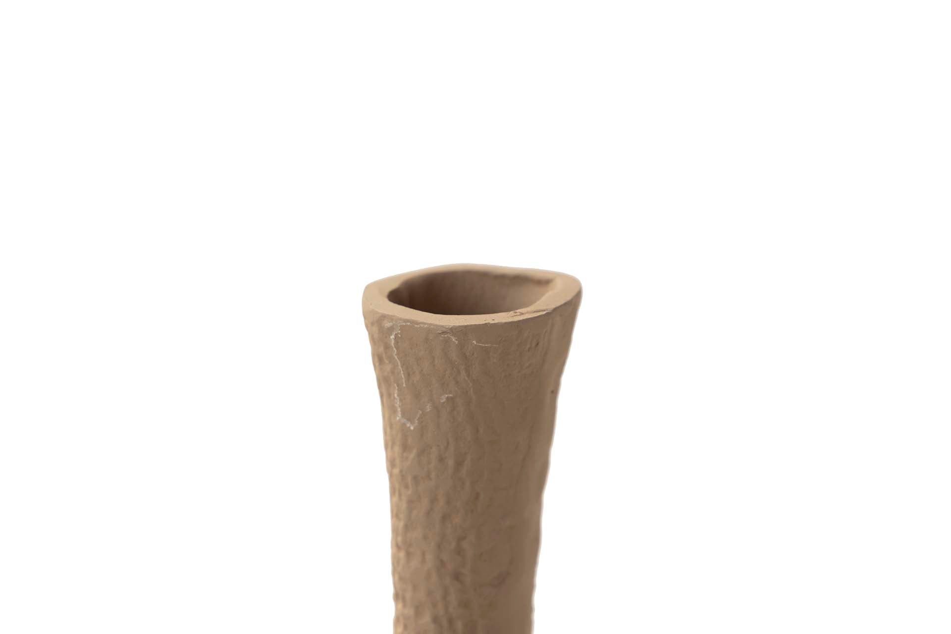 BEIGE ALUMINUM VASE 13x5x32 CM