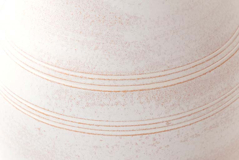 WHITE CERAMIC VASE 23x23x40 CM