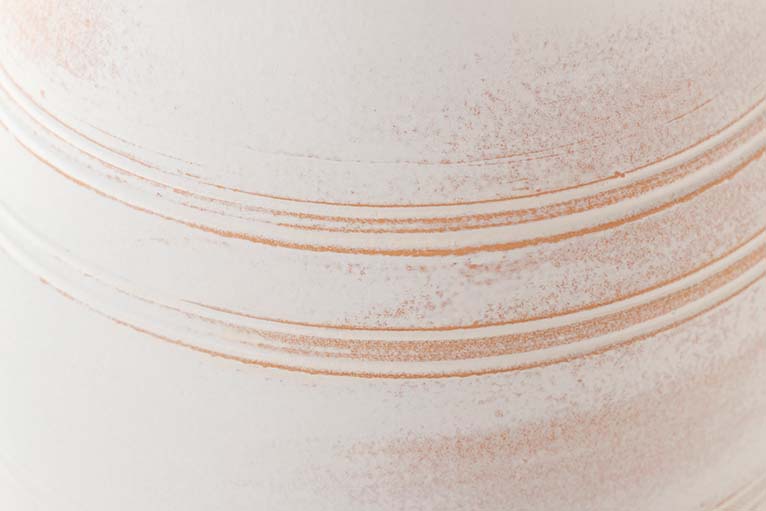 WHITE CERAMIC VASE 28x28x40 CM