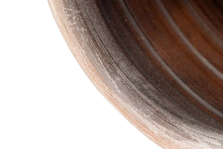 JARDINEIRA DE CERÂMICA MARROM 44x44x52 CM