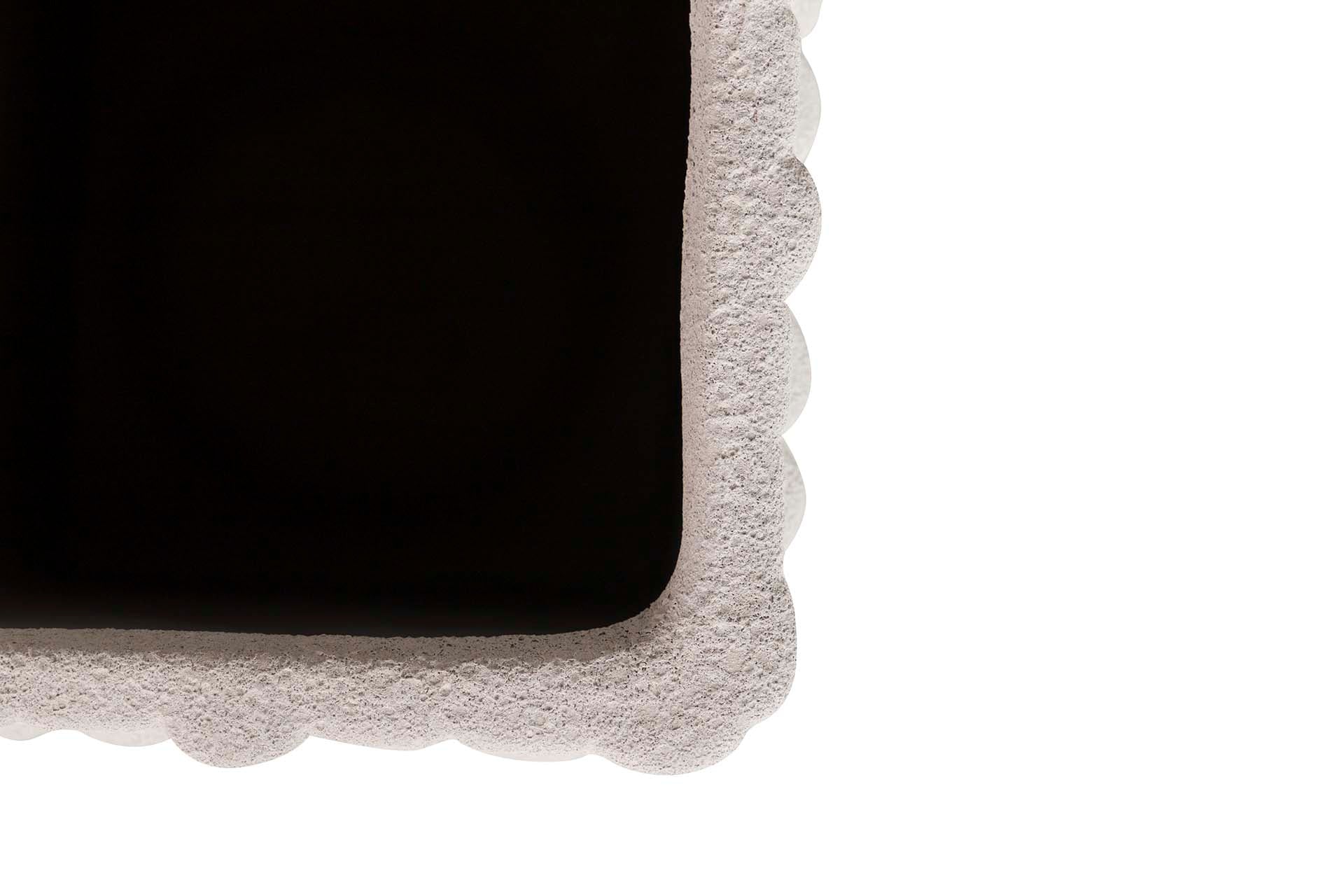 BEIGE CERAMIC VASE 15x15x31 CM