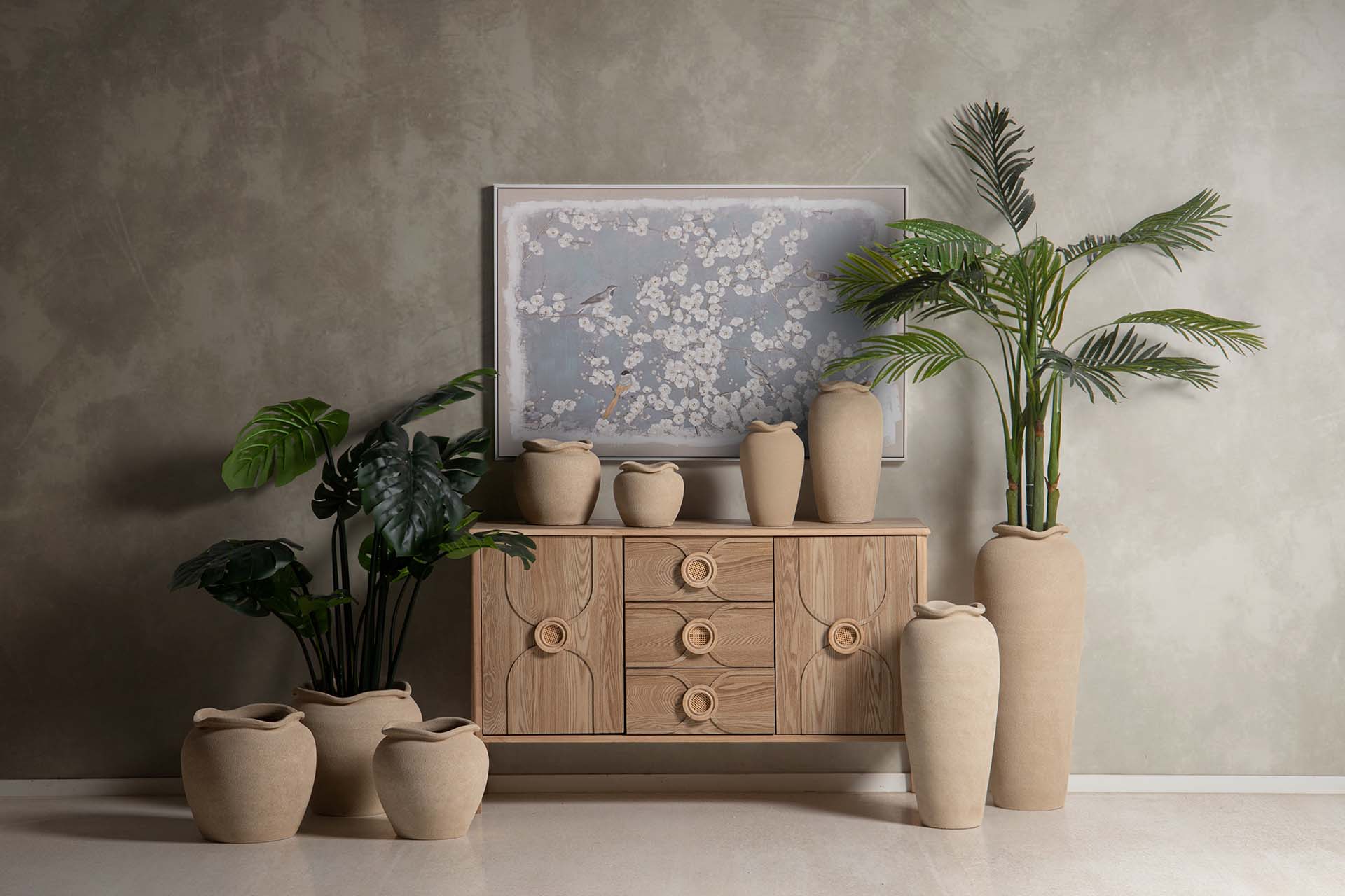 BROWN CERAMIC VASE 30x30x80 CM