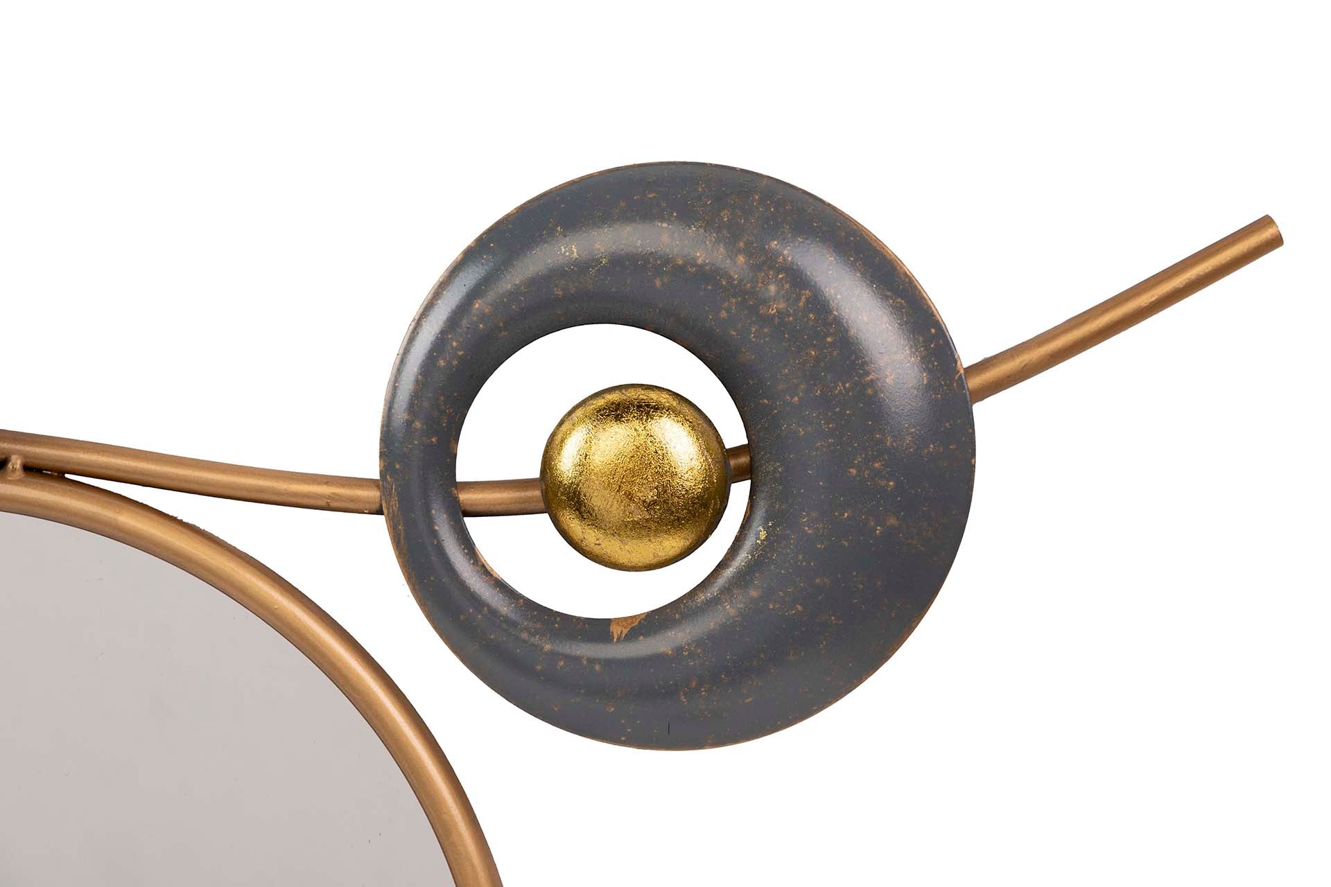 METAL WALL ORNAMENT 109x6x64 CM