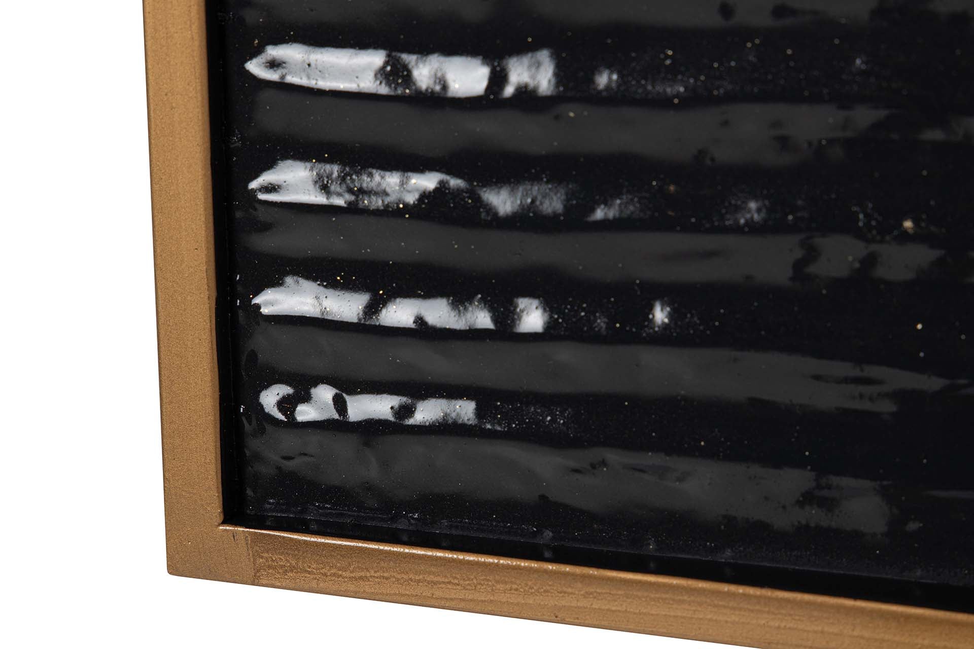 ORNAMENTO DE PAREDE DE METAL PRETO DOURADO 42x6x74 CM