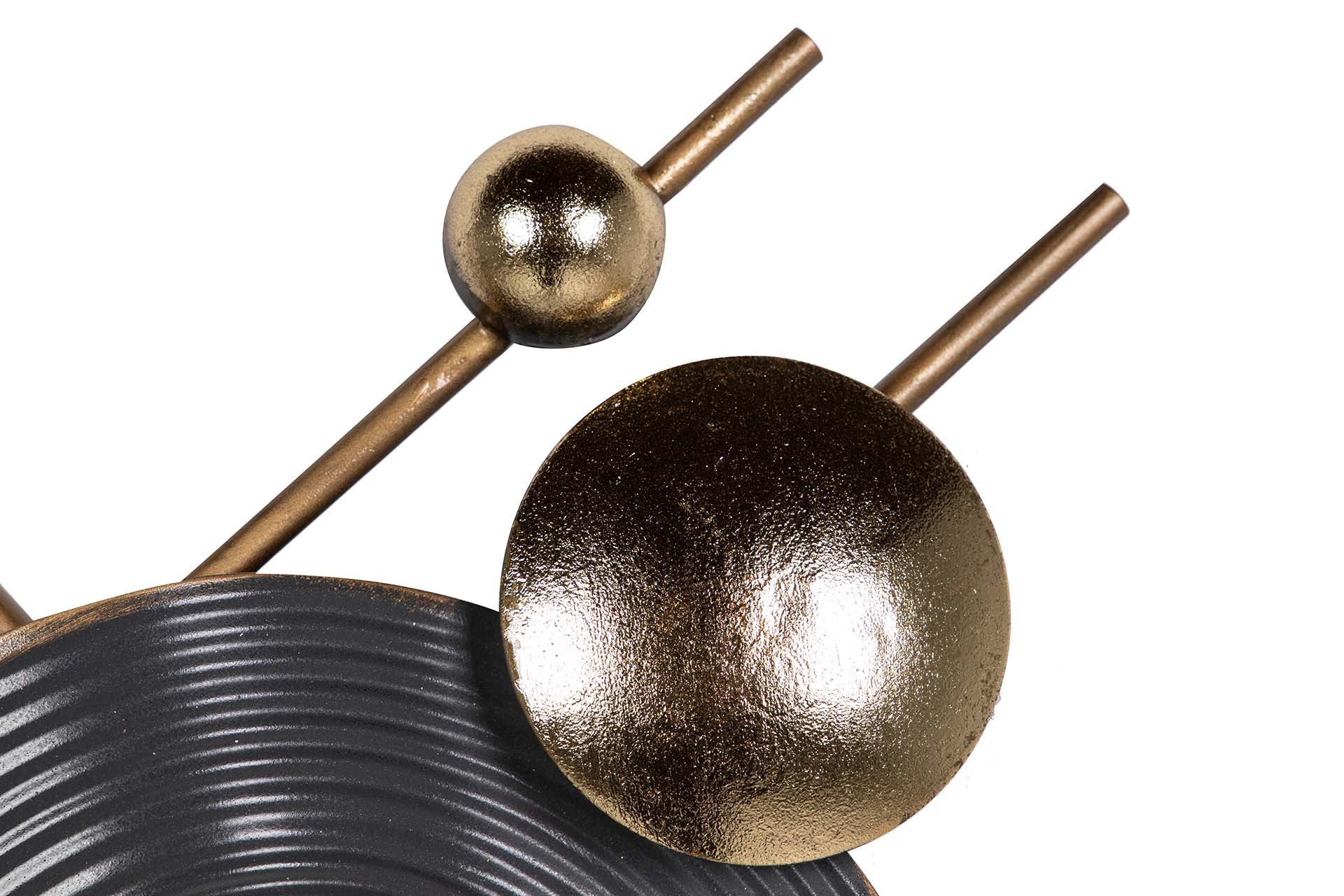 ORNAMENTO DE PAREDE DE METAL PRETO DOURADO 91x5x50 CM
