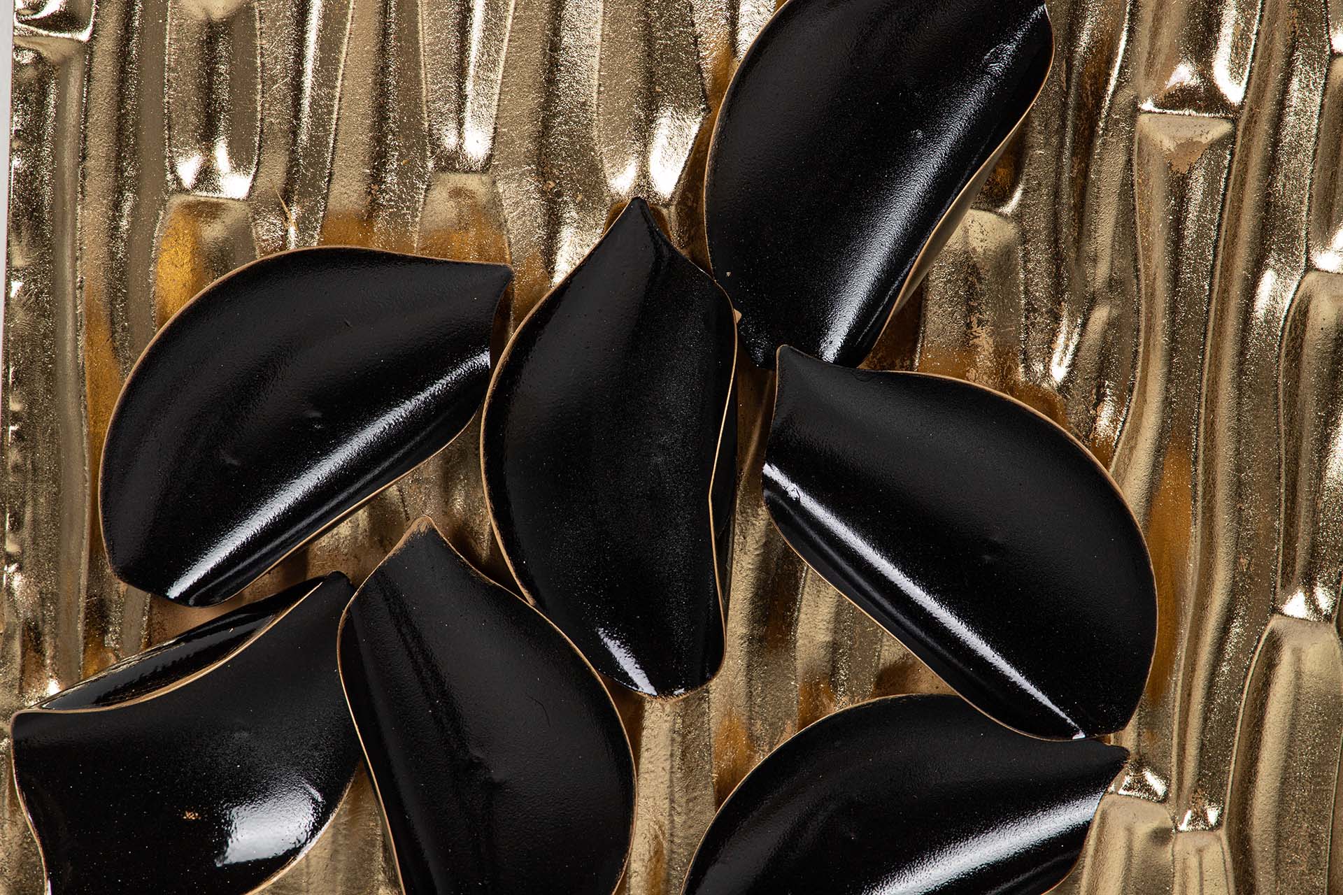 ORNAMENTO DE PAREDE DE METAL PRETO DOURADO 63x5x126 CM