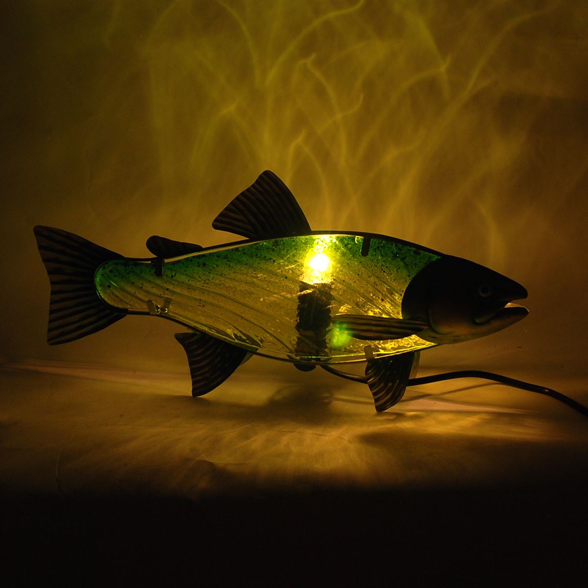 Candeeiro de mesa de peixe