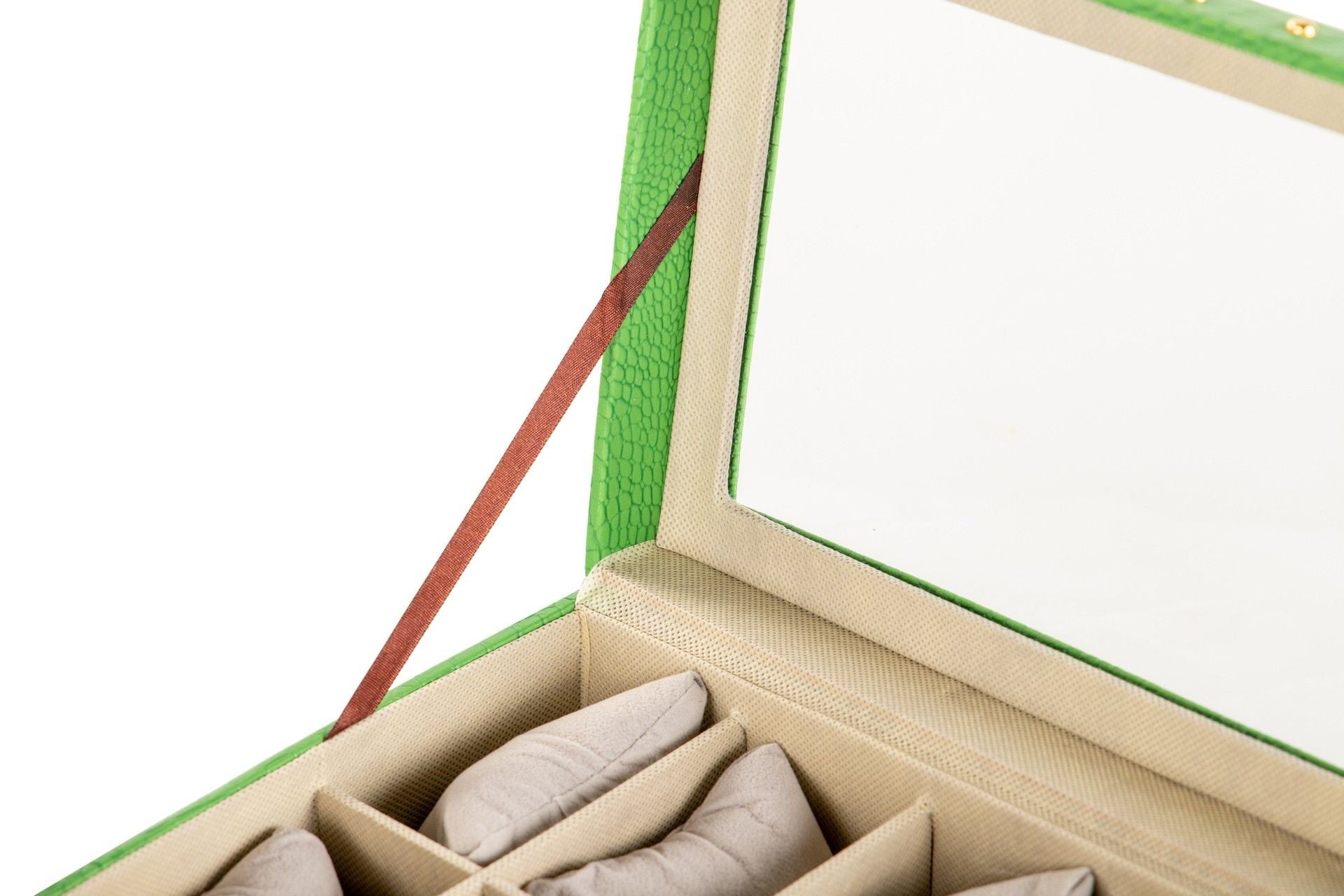 BOX OF 10 PU WATCHES 28x18x10 CM