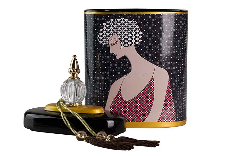 TIBOR CERAMICA MUJER 21x11x38 CM