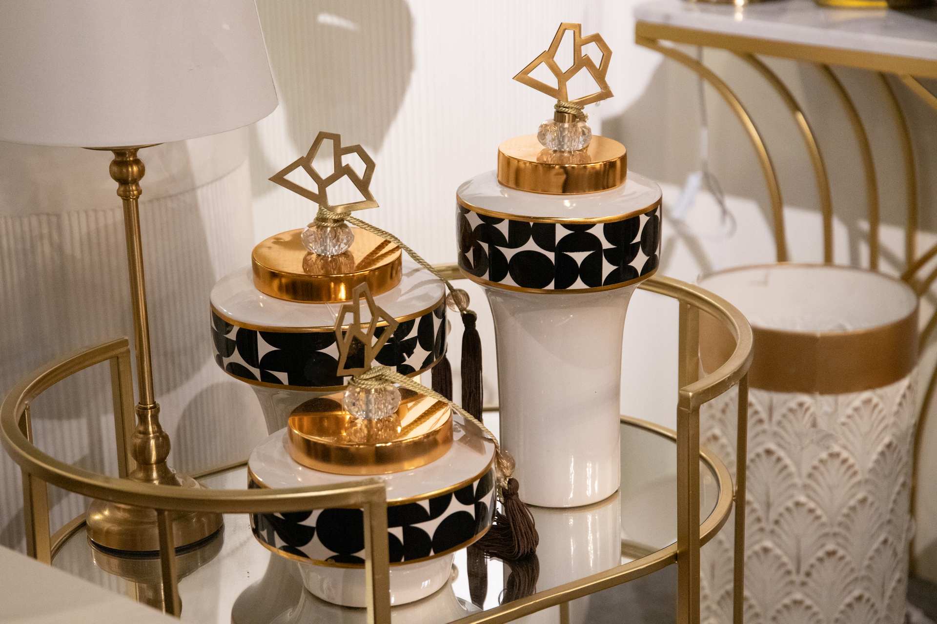 GEOMETRIC CERAMIC TIBOR 18x18x22 CM