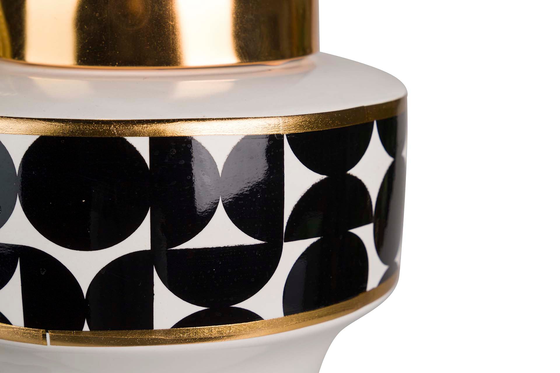 GEOMETRIC CERAMIC TIBOR 16x16x37 CM