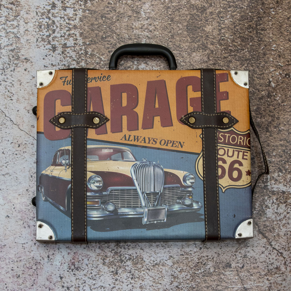 Decoração de parede para mala de garagem