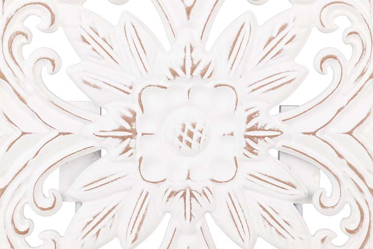 ORNAMENTO DE MESA DE MADEIRA BRANCO COM RENDA 30x7x35 CM