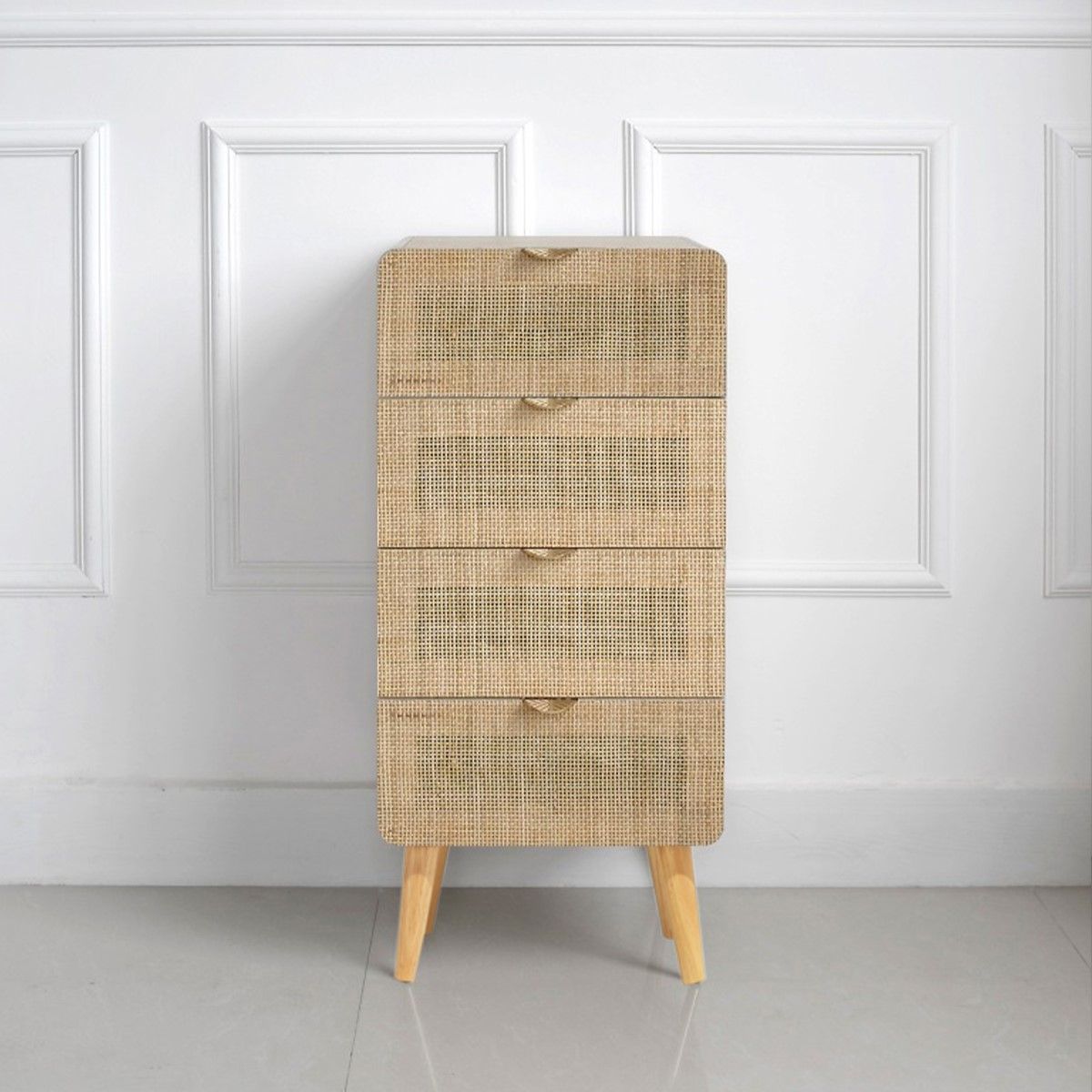 4-Drawer Chest of Drawers