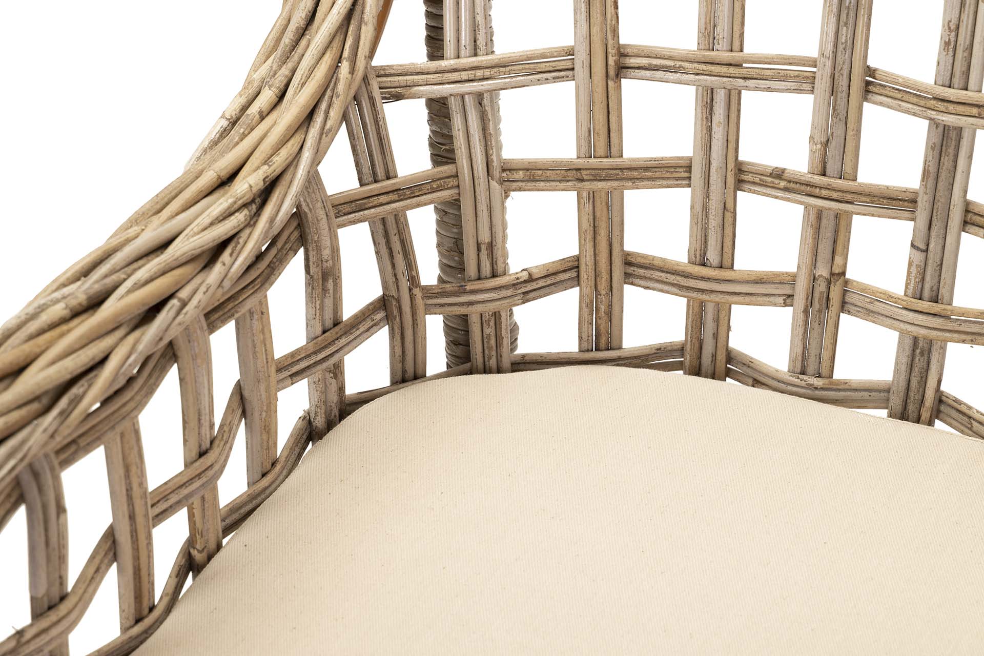 BUTACA CON COJIN RATAN MARRON 63x60x84 CM