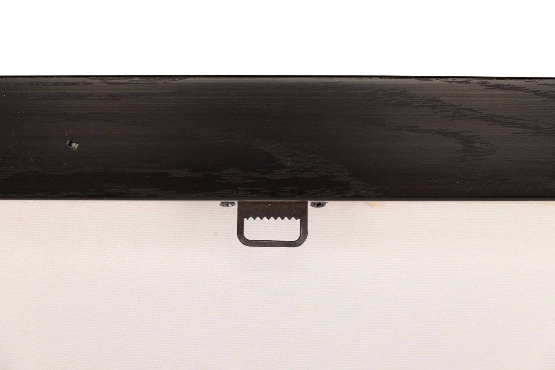 QUADRO DE MULHER COM FOLHA DE ALUMÍNIO COM MOLDURA PRETA 80x4x120 CM