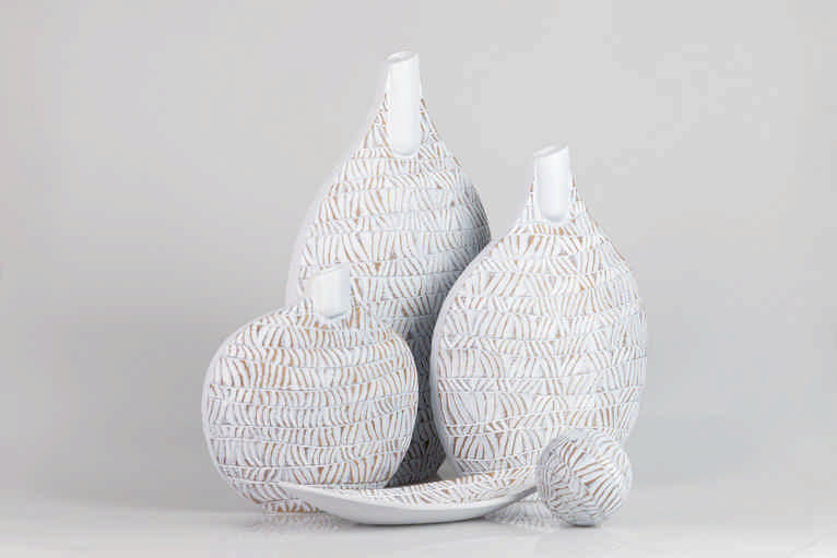 JARRON RESINA BLANCO RELIEVE 31X12X47 CM