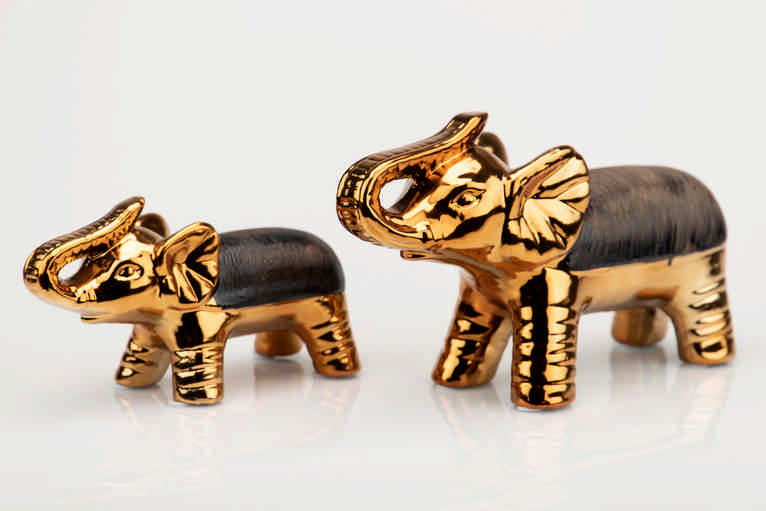 FIGURA ELEFANTE CERAMICA DORADO 31x12x14 CM