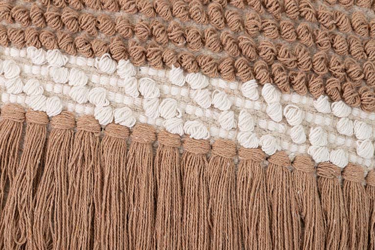 COJIN TEJIDO A MANO 45x12x45 CM - Min.2 uds