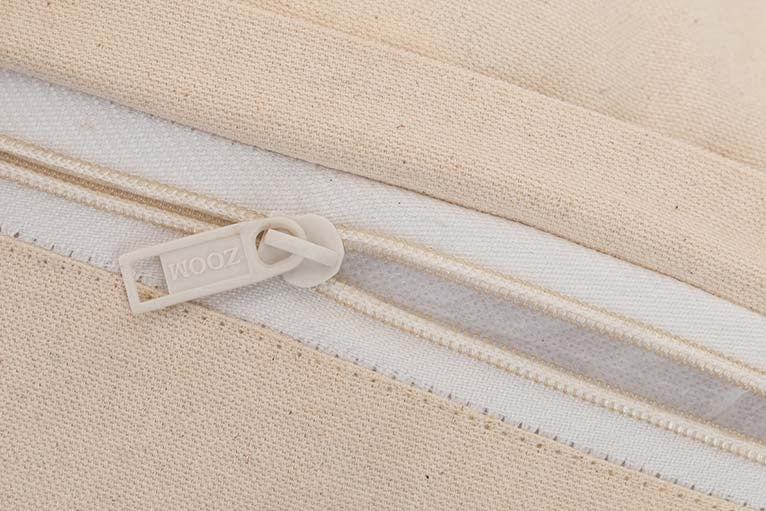 COJIN TEJIDO A MANO 45x12x45 CM - Min.2 uds