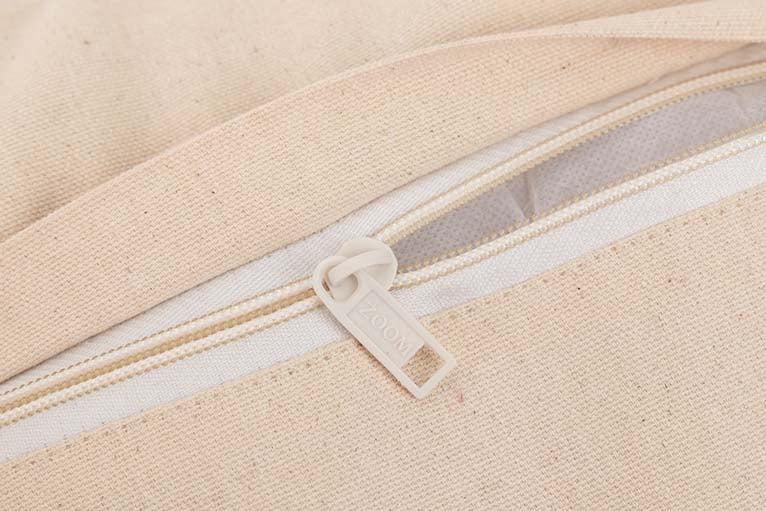 COJIN TEJIDO A MANO 45x12x45 CM - Min.2 uds