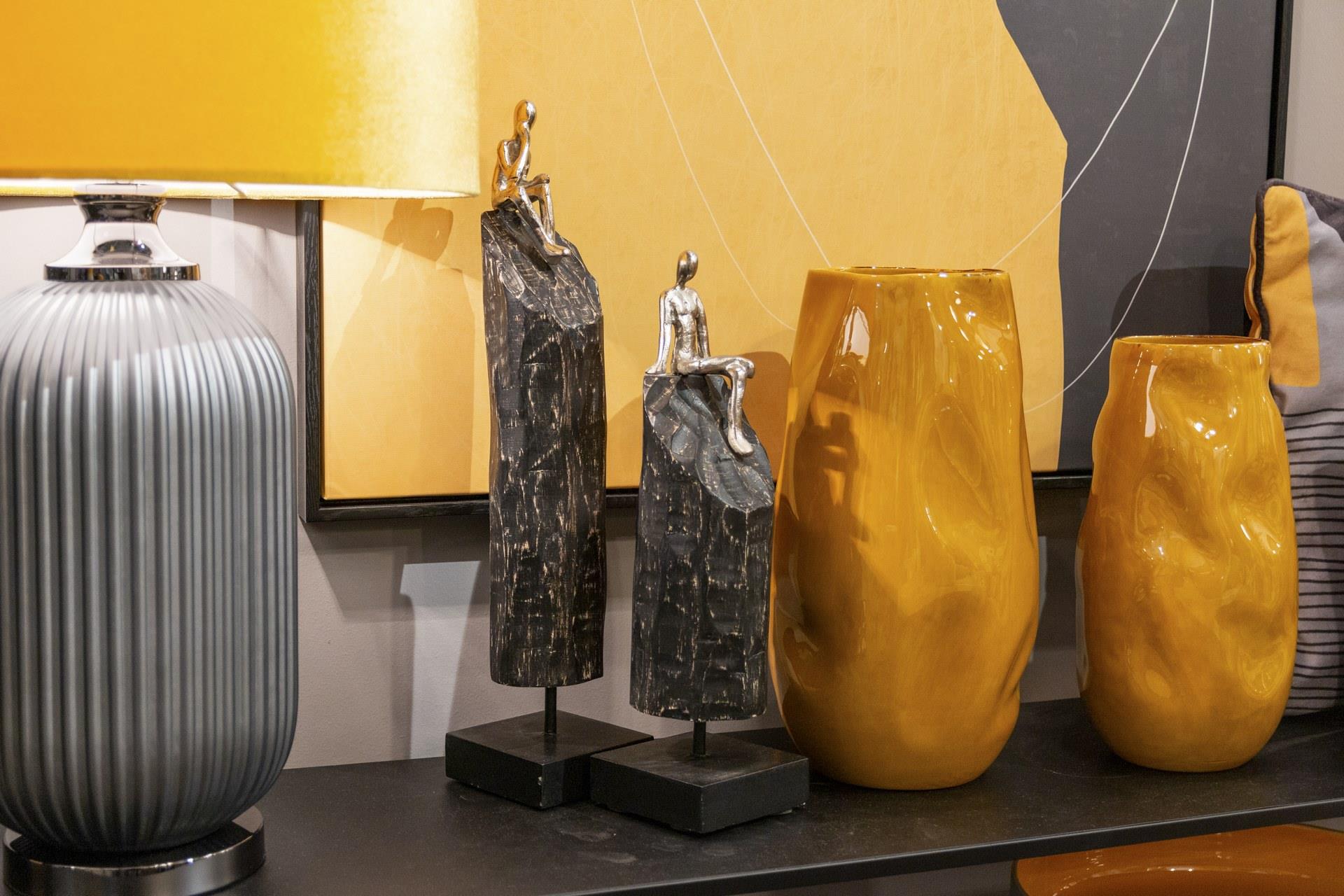 FIGURA HOMBRE ALUMINIO METAL MADERA 10x10x47 CM