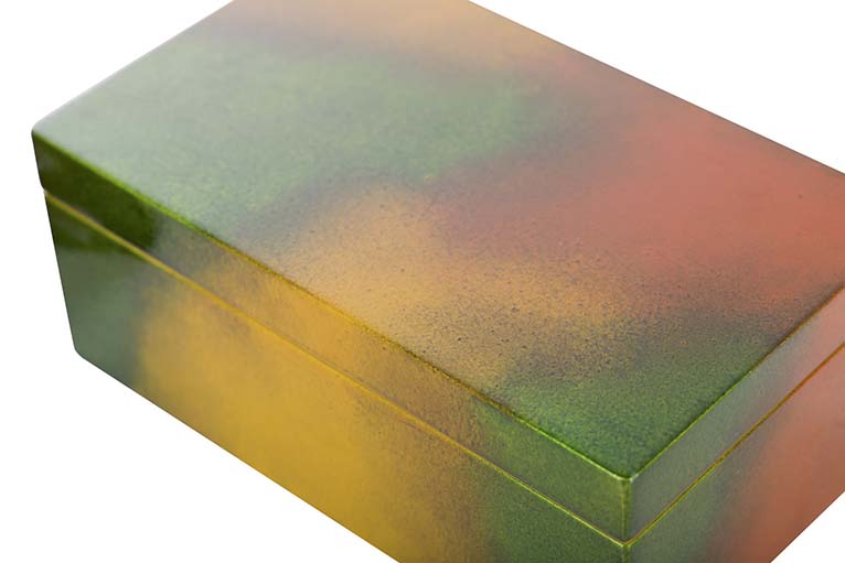 SET OF 2 GOLDEN GREEN WOODEN BOXES 25x15x11-20x12x8CM