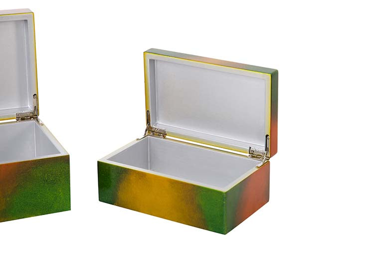 SET OF 2 GOLDEN GREEN WOODEN BOXES 25x15x11-20x12x8CM