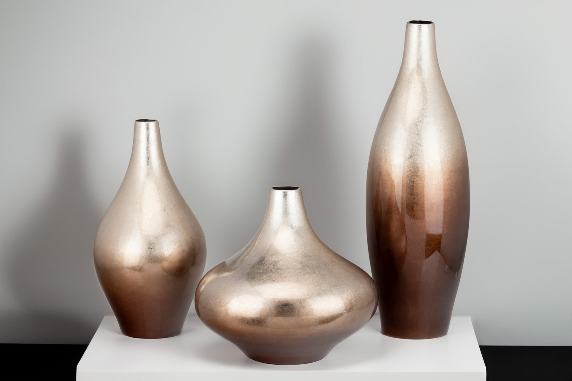 JARRON CERAM. LACADA PLATA MARRON 19,5x19,5x59 CM