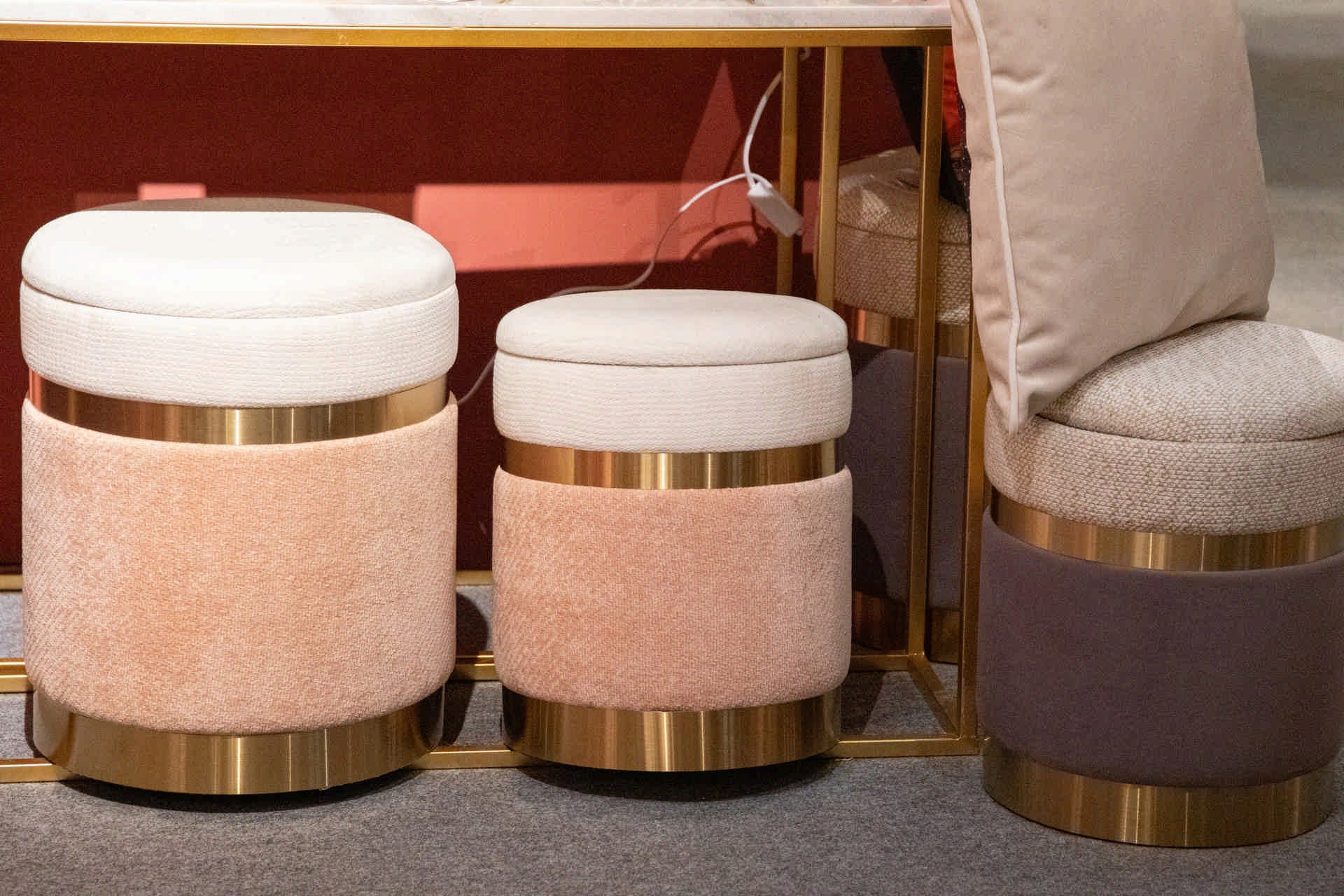 SET 2 PUFFS VELVET 36x36x44 31x31x38 CM