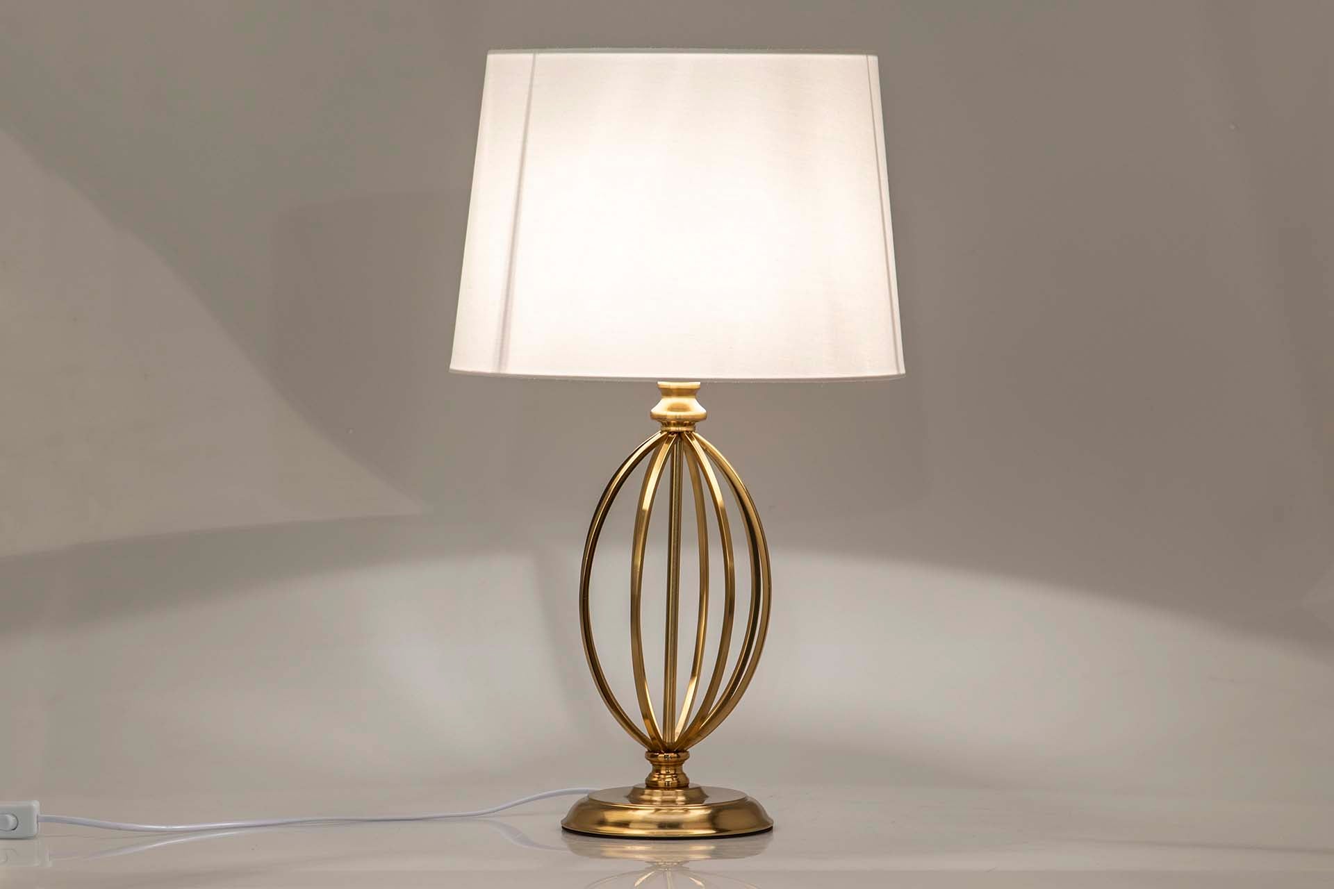 GOLDEN METAL TABLE LAMP 33x33x56 CM