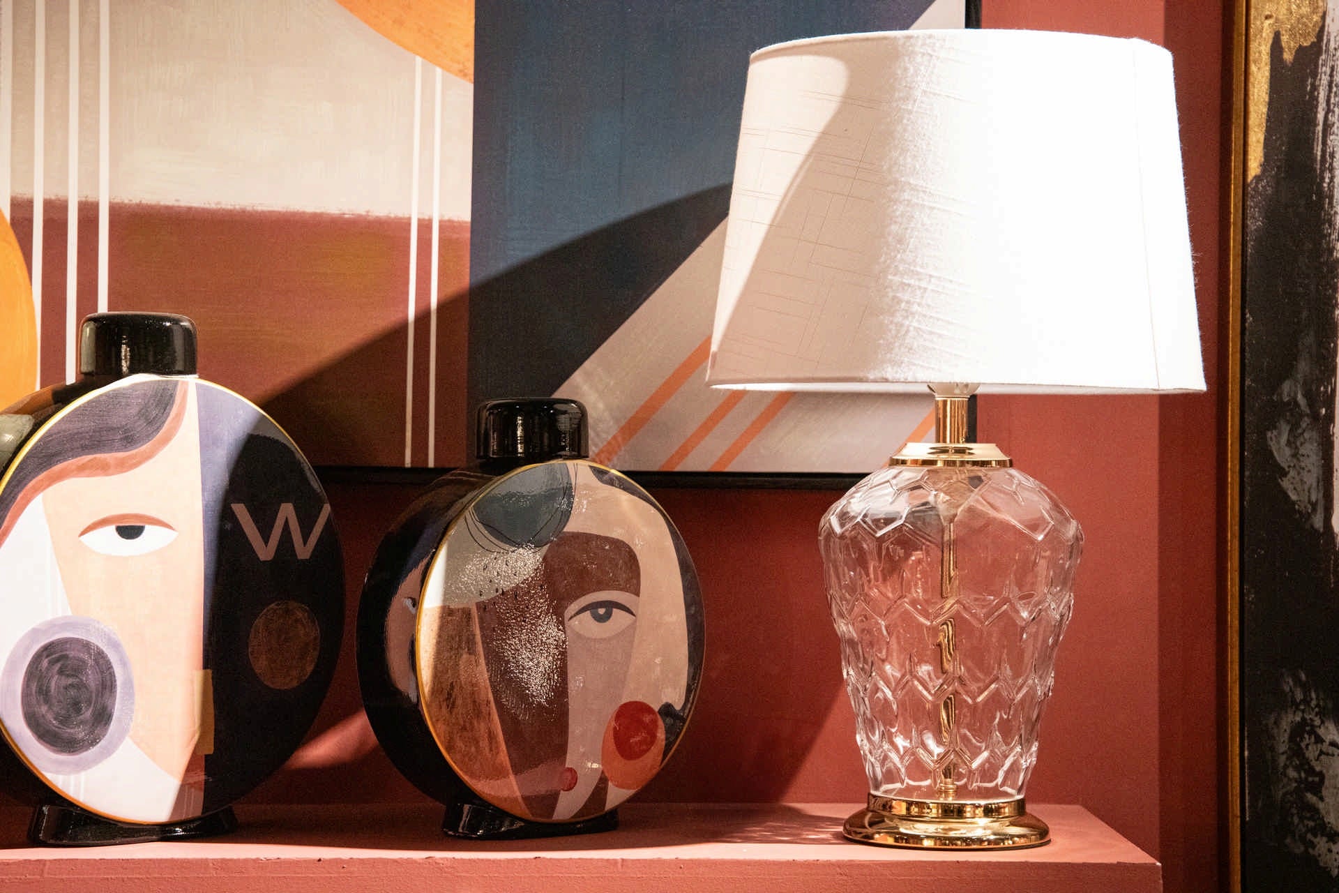 CANDEEIRO DE MESA DE VIDRO METALIZADO 31x31x49 CM