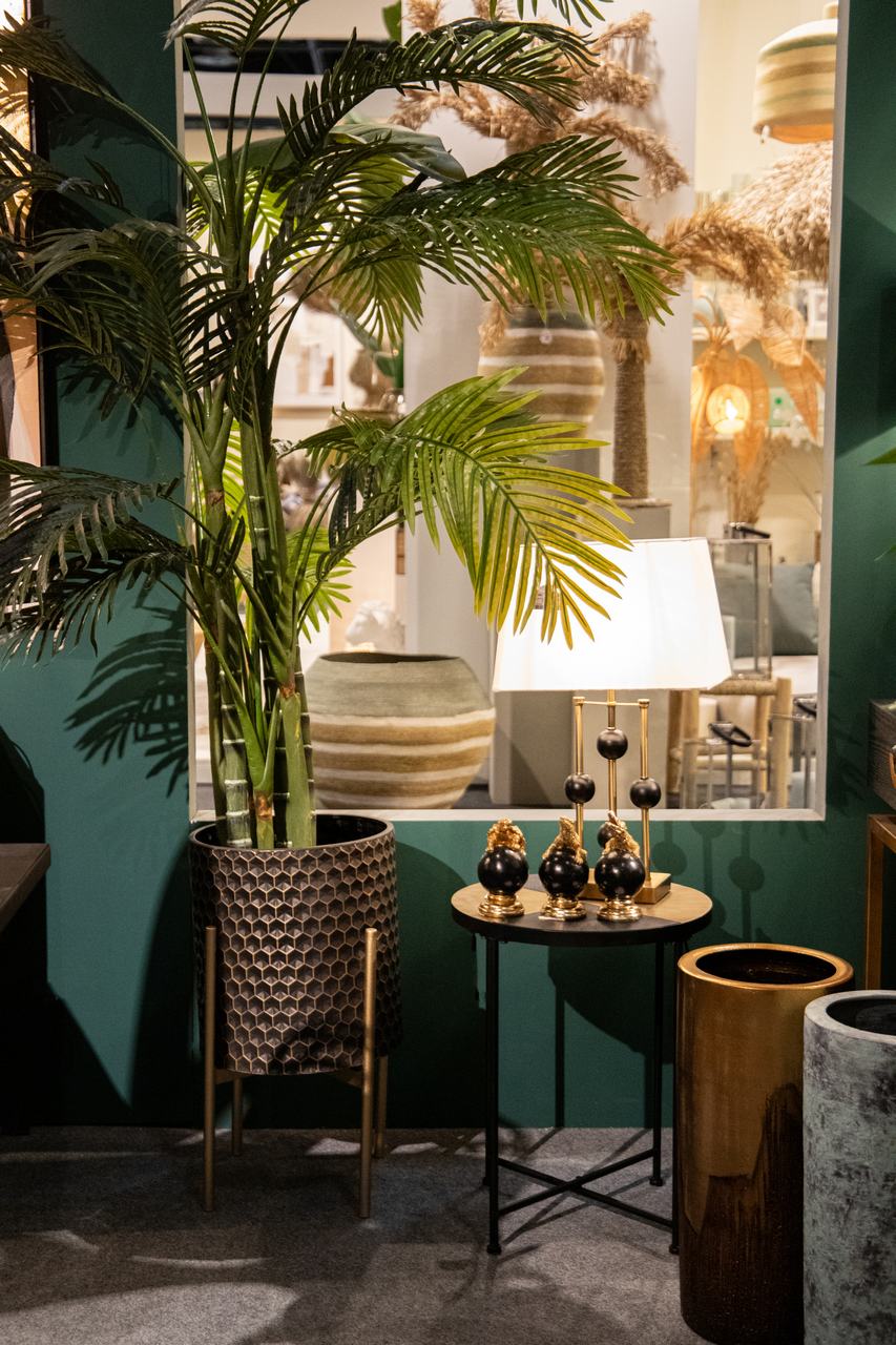 CANDEEIRO DE MESA DE METAL 28x22x55 CM