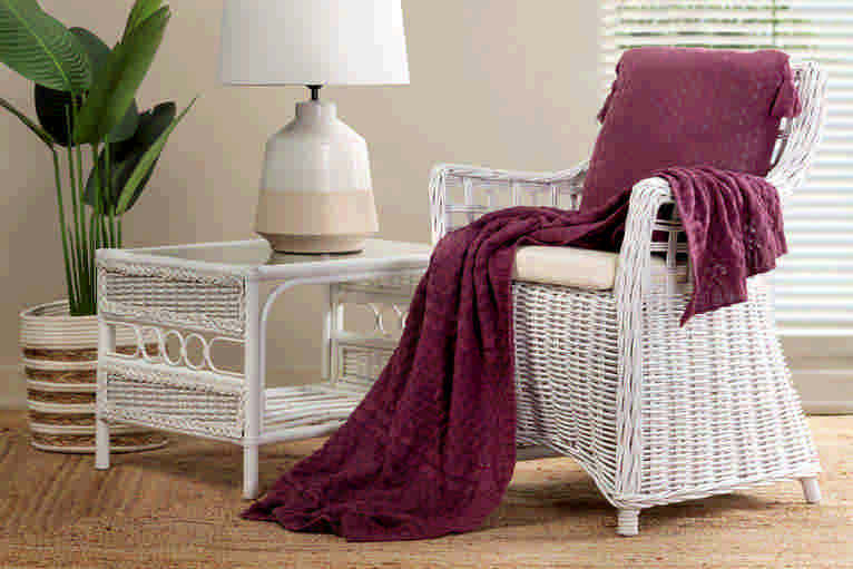 COJIN HILO BORLONES BERENJENA 50x15x50 CM - Min.2 uds