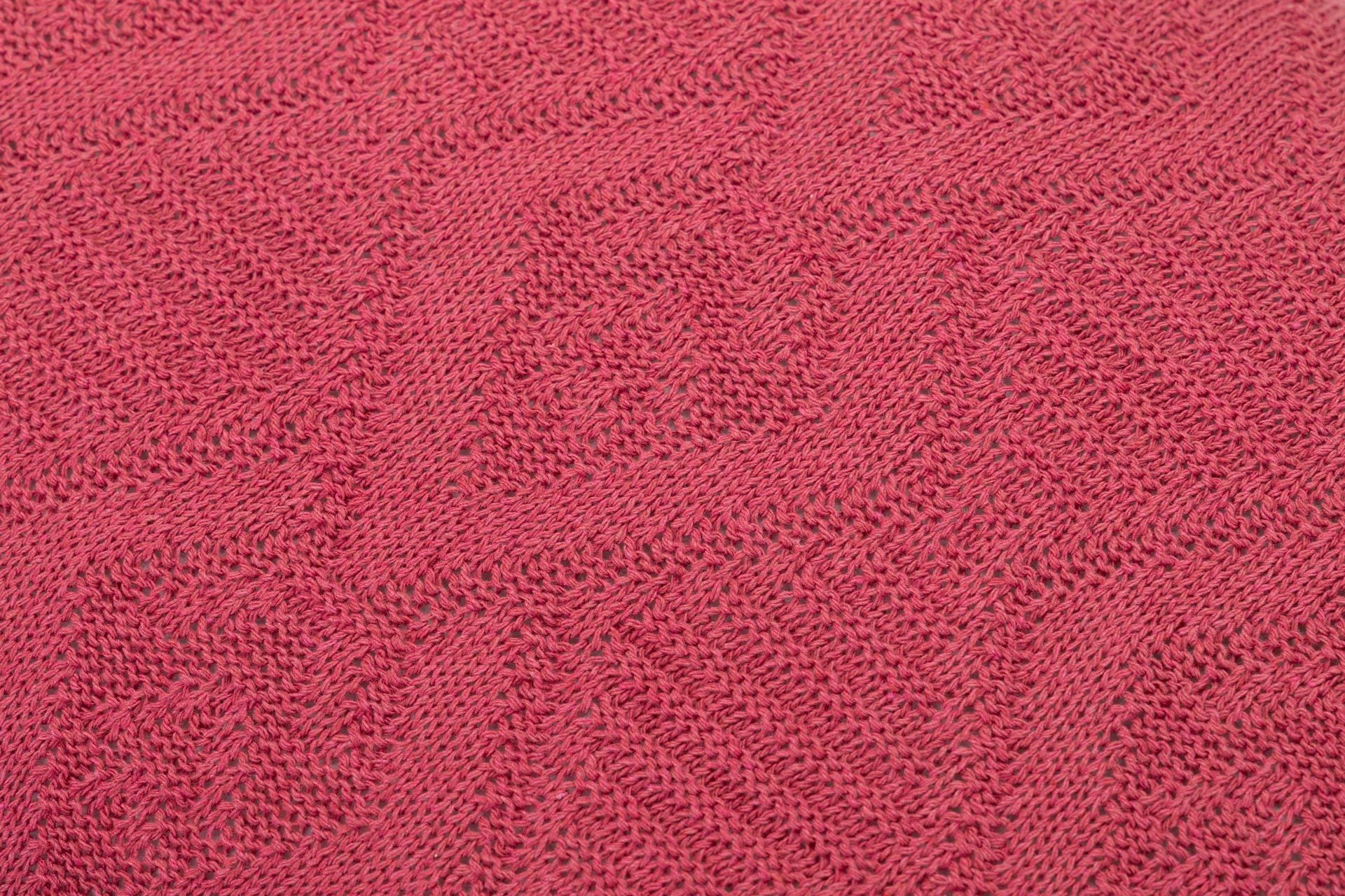 COJIN HILO BORLONES VINO 60x15x40 CM - Min.2 uds