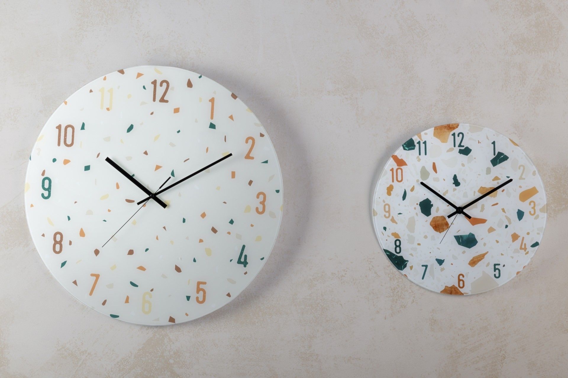 RELOJ PARED TERRAZO 60x4,5x60 CM