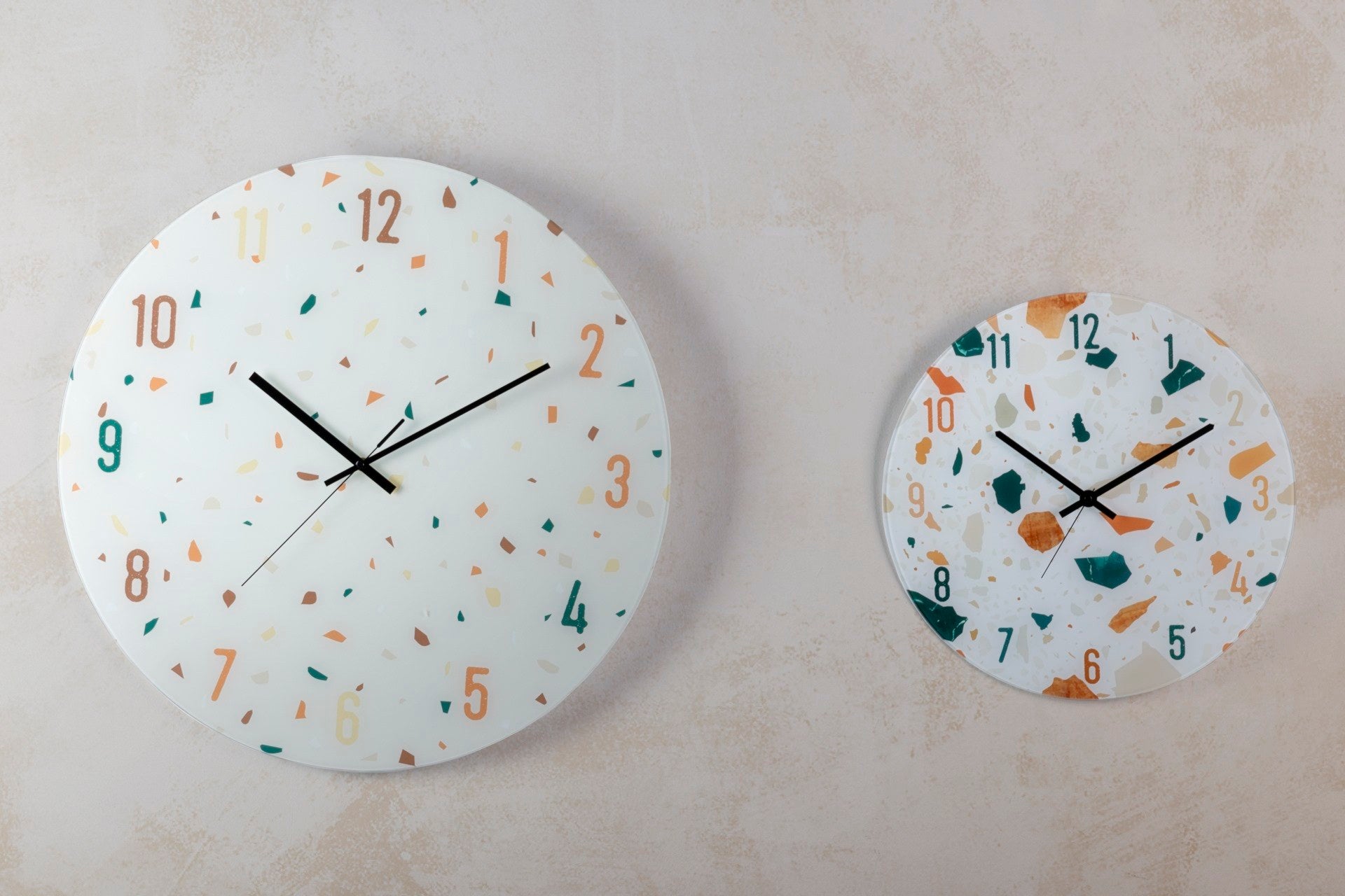 RELOJ PARED TERRAZO 60x4,5x60 CM