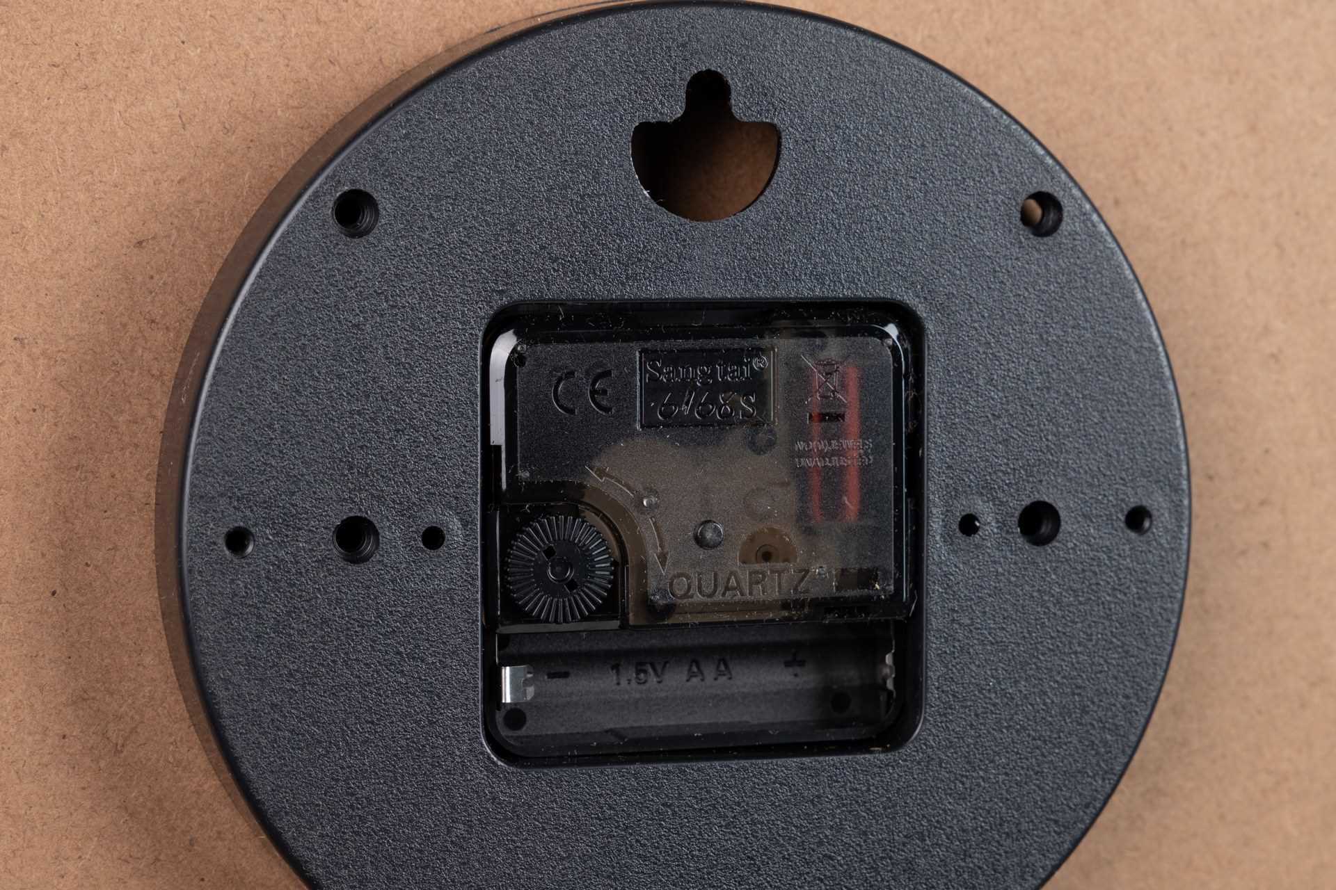 RELOJ PARED METAL NATURAL HOJAS 40x4,5X40 CM