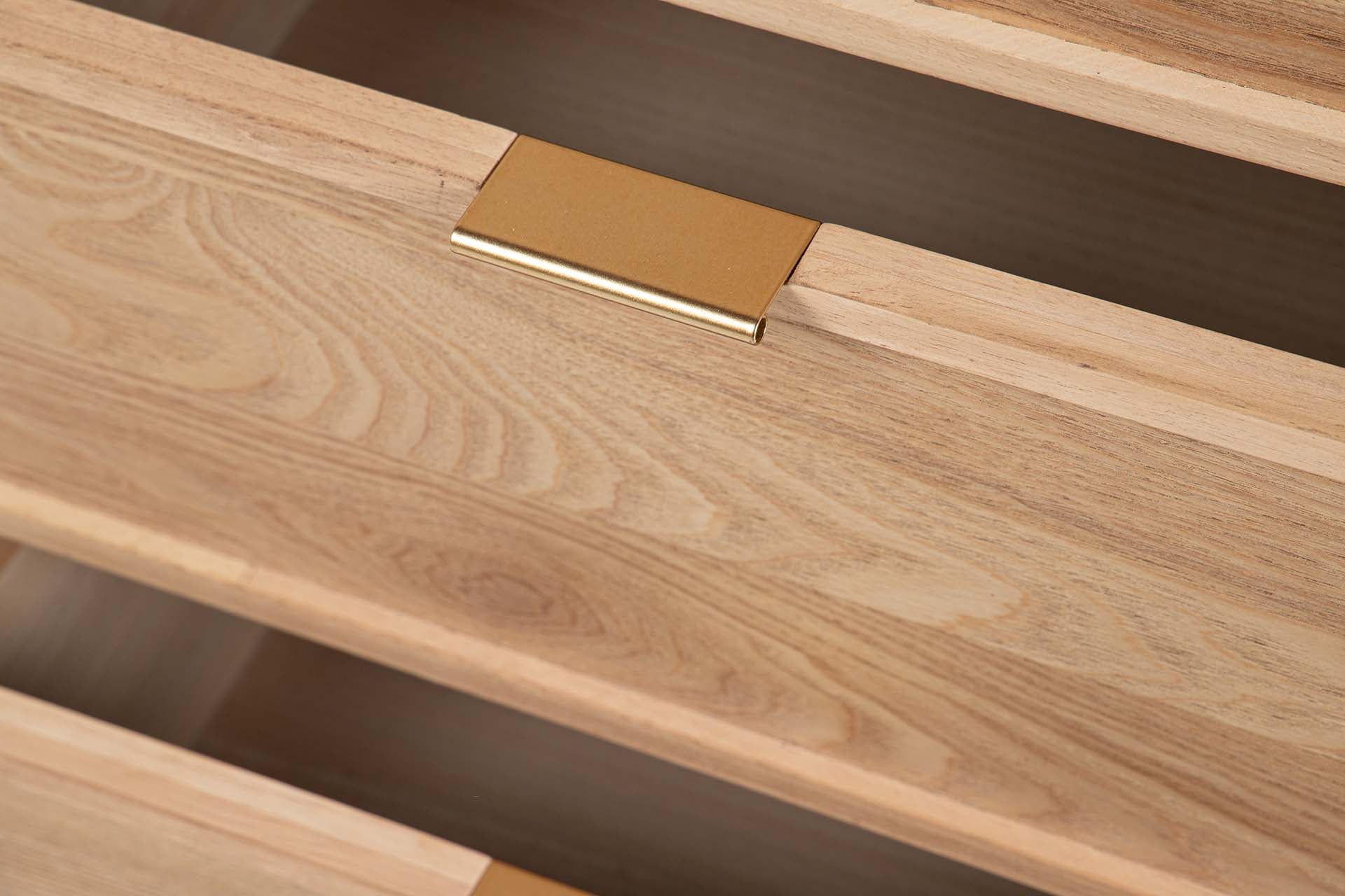 BROWN MDF SIDEBOARD 136x38x80 CM
