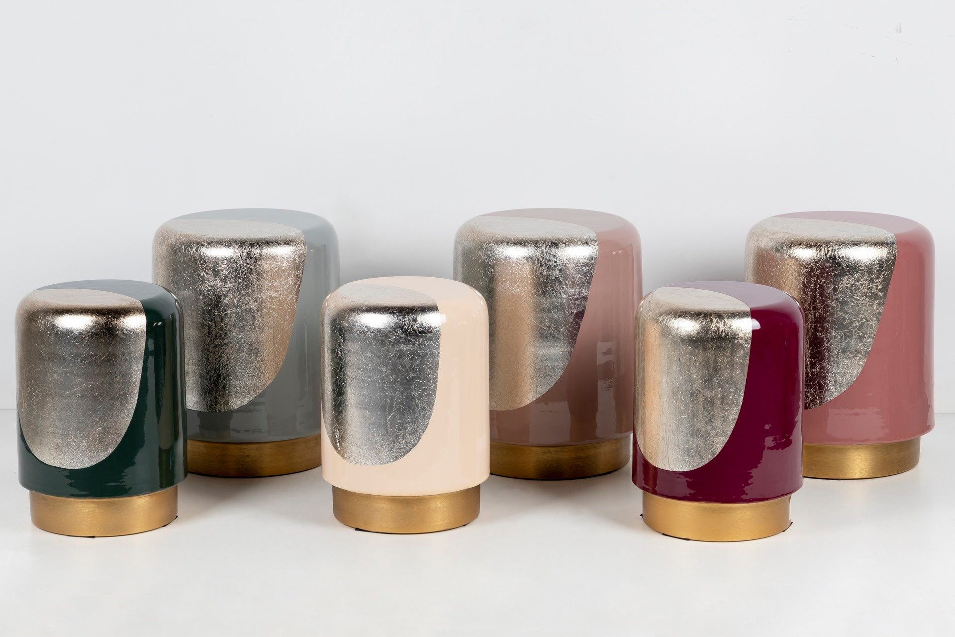 PINK METAL STOOL / AUXILIARY TABLE 30x30x40CM