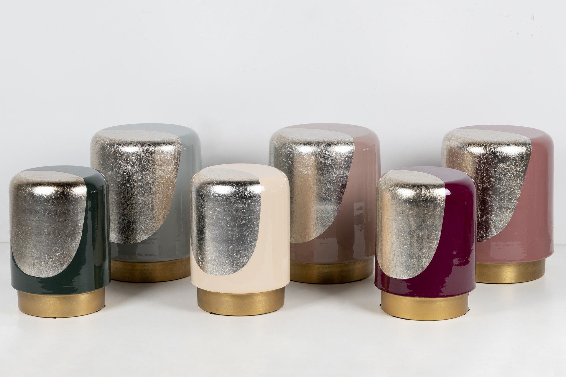 PINK METAL STOOL / AUXILIARY TABLE 30x30x40CM