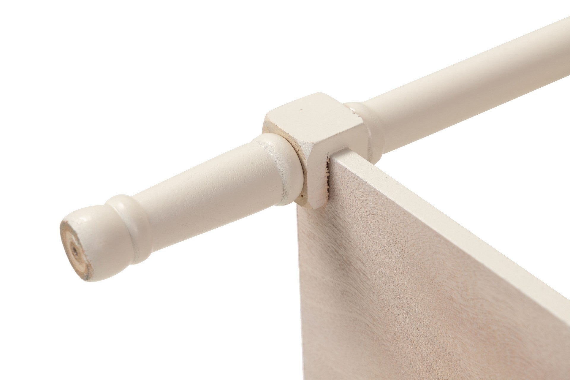 MESITA MDF PINO BLANCO MARRON 43x35x68 CM