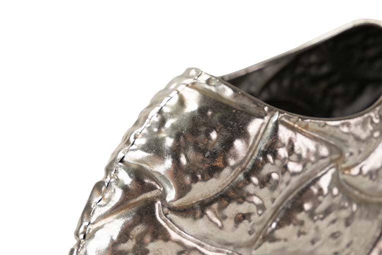 SILVER METAL VASE 34x11x29 CM